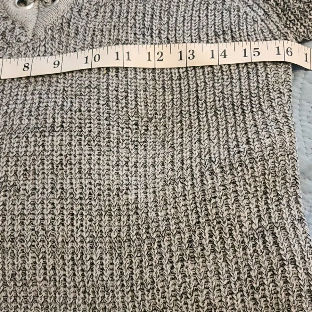 Love tree sweater size s